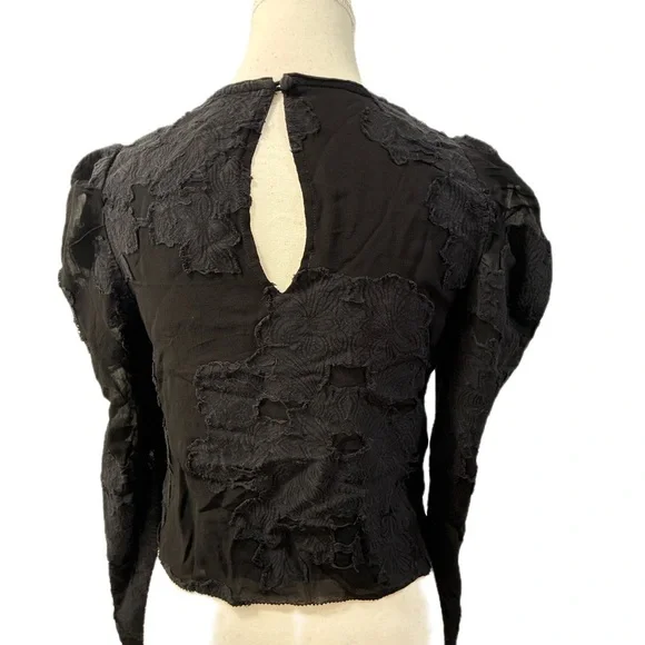 Aritzia Distressed Floral Cropped Blouse in Black Size Small - Picture 2 of 5